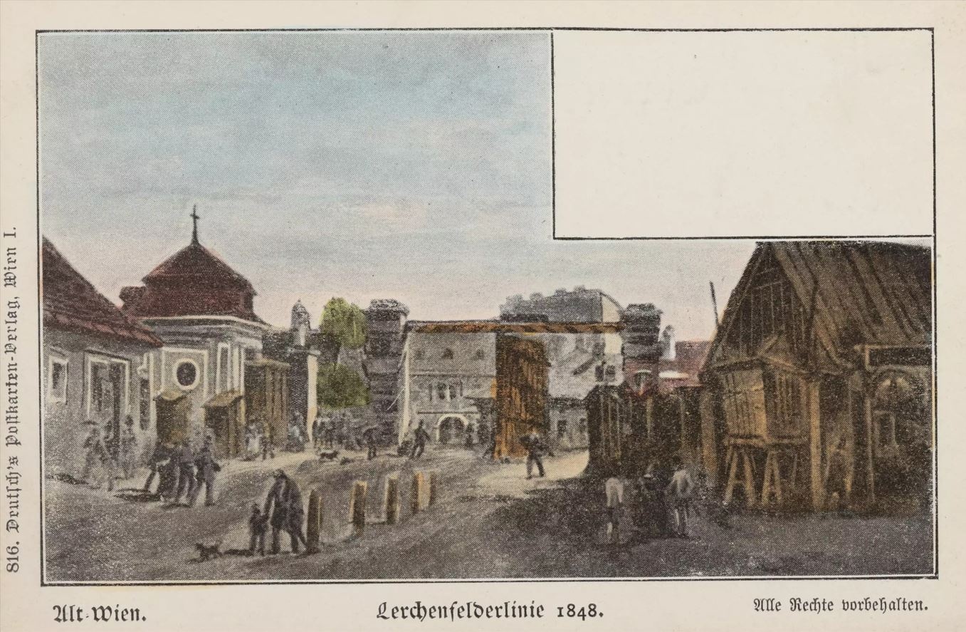 Zwischen Häusern ist in der Mitte ein Tor zu sehen. Die Pfeiler rechts und links sind grau. Der Teil in der Mitte ist aus braunem Holz. Auf der Straße gehen einige Menschen; im Vordergrund sind eine erwachsene Person und ein Kind mit einem Hund. Rechts befindet sich ein Holzhaus mit Dreiecksgiebel.  © Wien Museum, Lerchenfelder Linie 1848. 